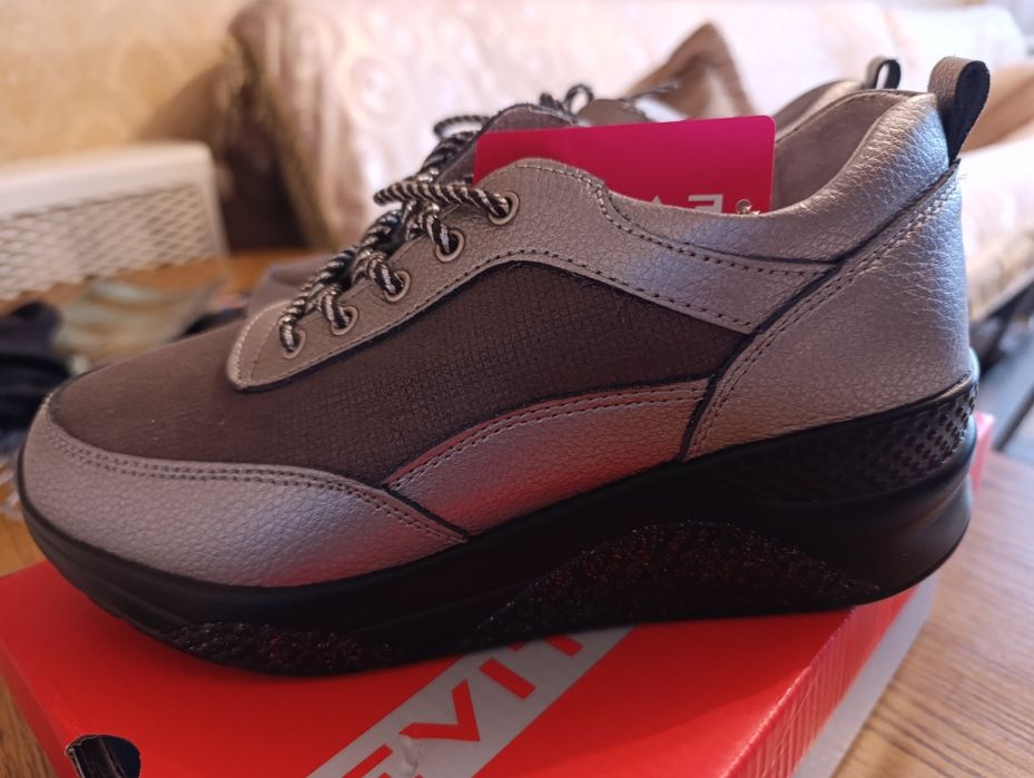 Ботинки женские демисезонные