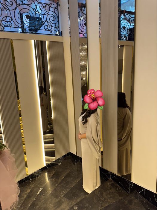 Вечернее платье от магазина Malli