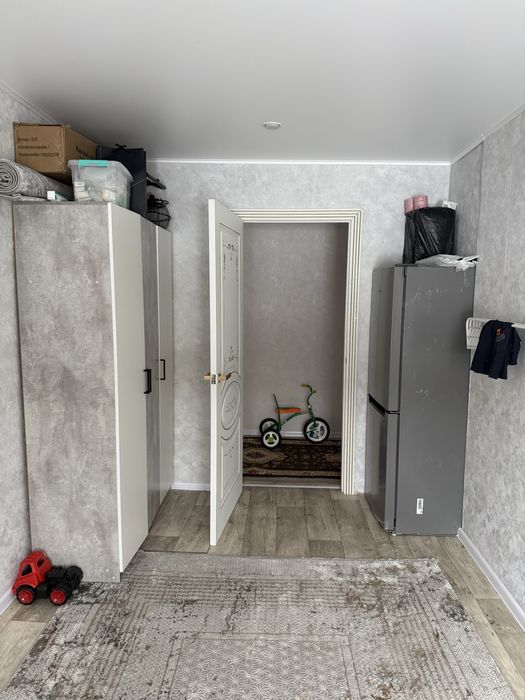 Продам трех комнатную квартиру