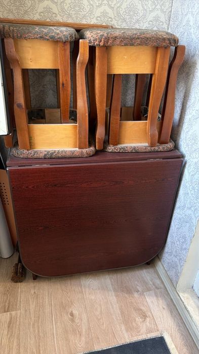 Стол стуля для кухни