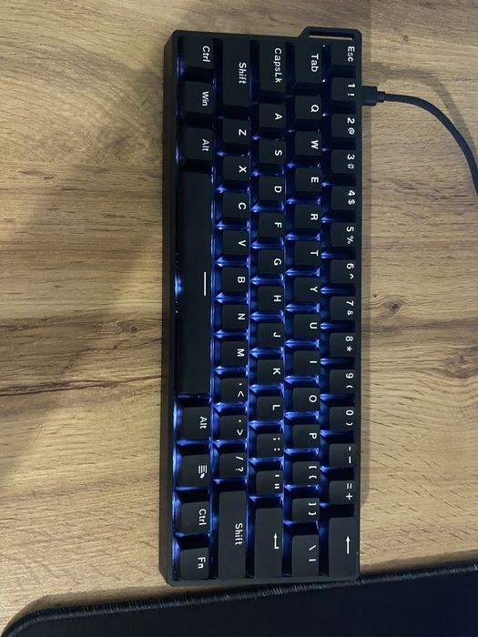 Aula win 60he срочно