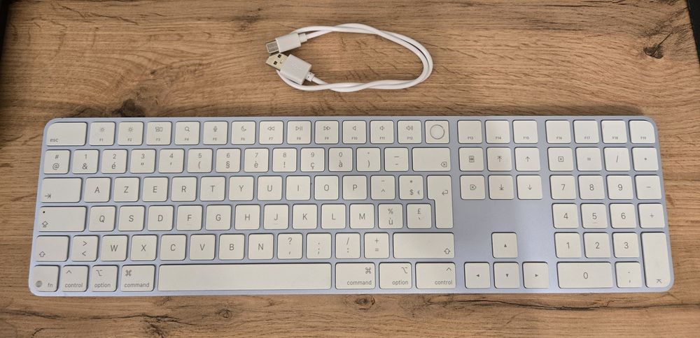 Apple Magic Keyboard Touch ID Type-C