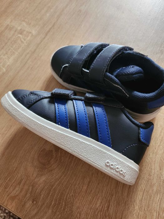 Кожени Адидас 24номер