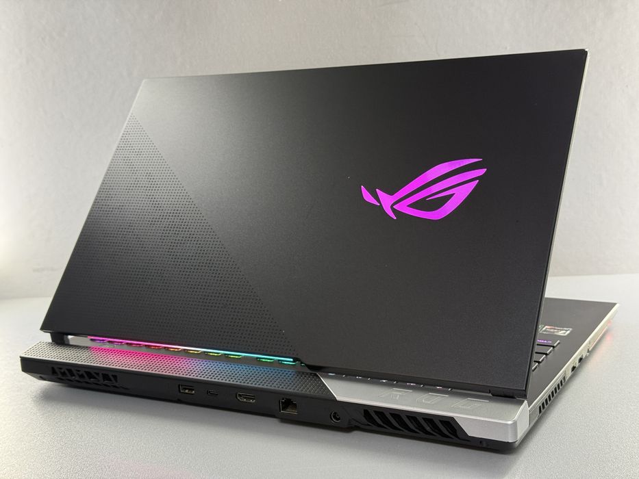 ASUS ROG Strix G733QR — Premium Gaming Laptop