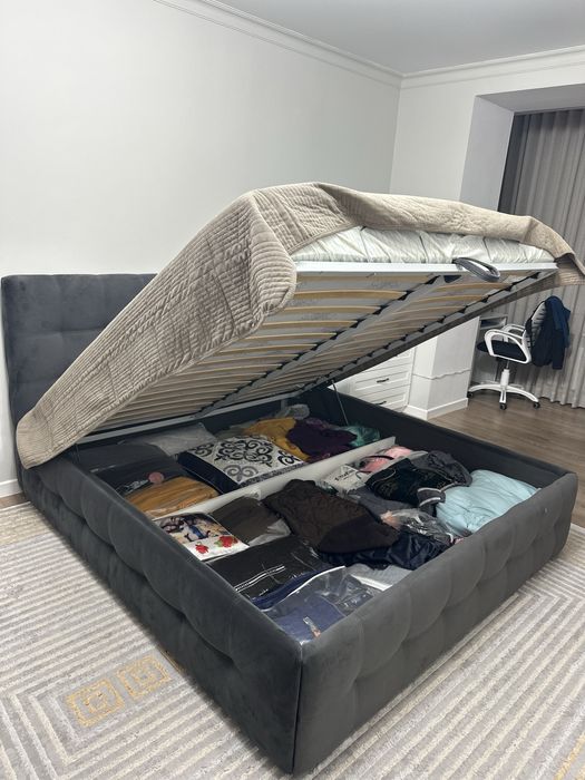 Диван двухспалка с матрасом 180х200