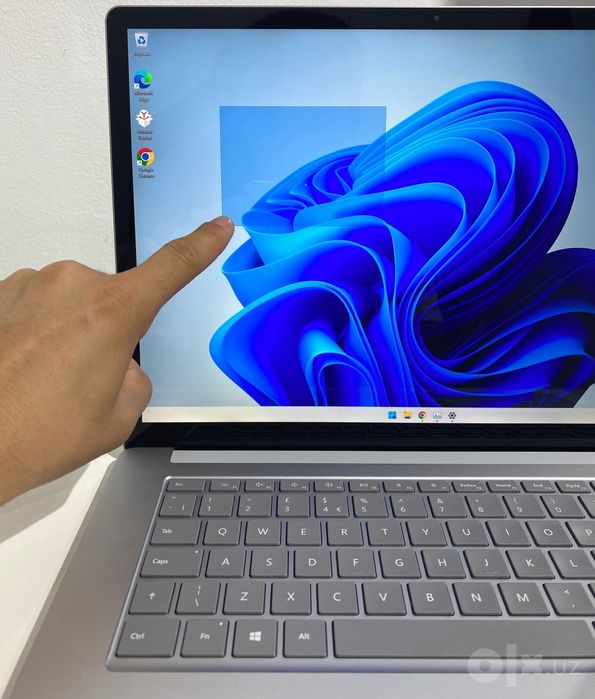 Surface Laptop 4 i7-11 16/256/512