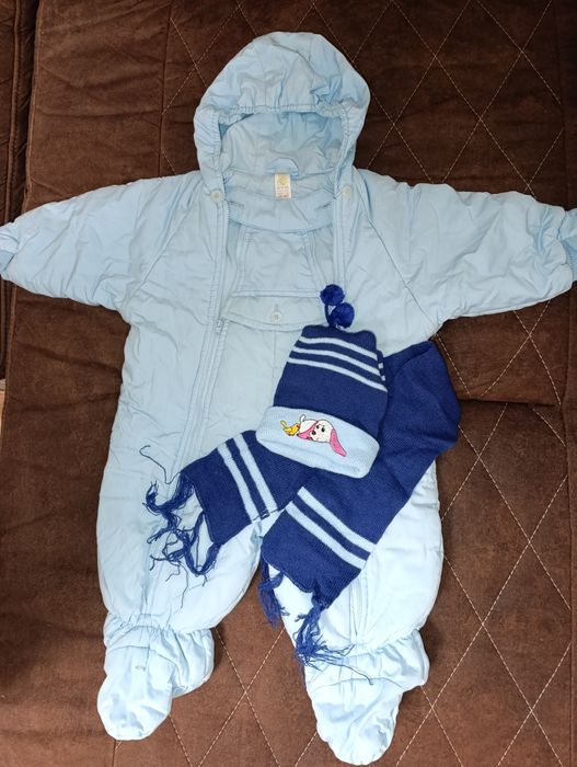 Демисезонный комбинезон для мальчика