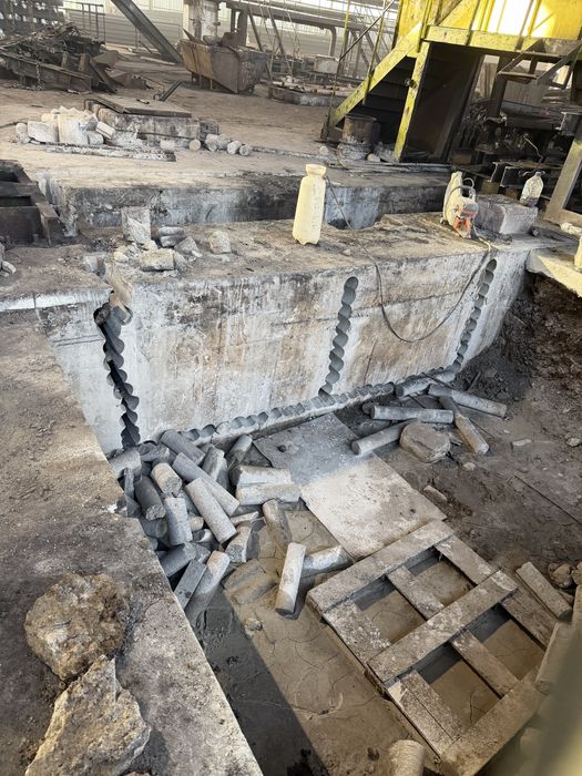 Decupare beton trasee electrice