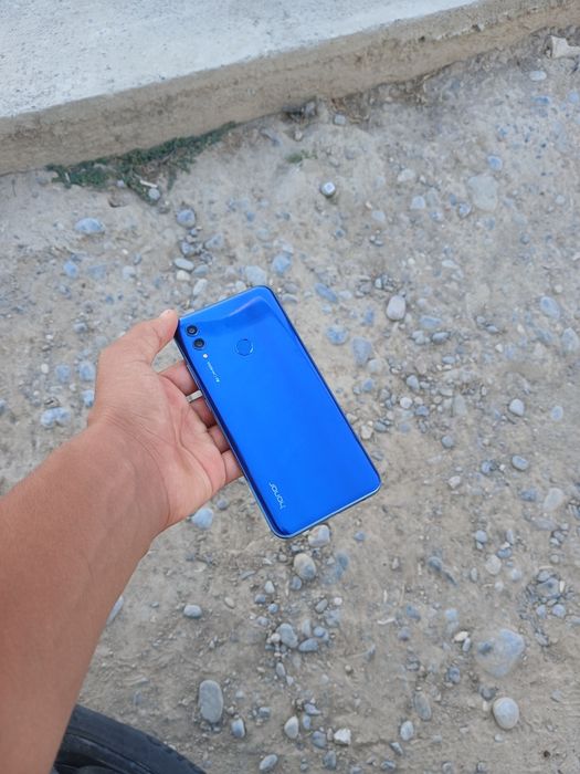 Samsung a17 5g.      .