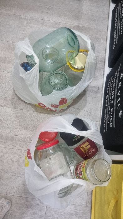 Продам банки  разные