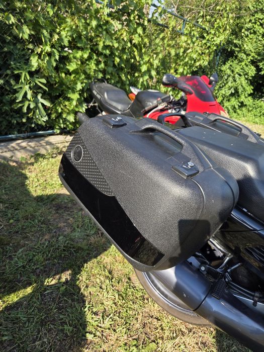 Honda  1000 F  черен