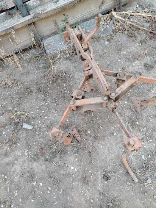 Мотокултиватор с инвентар