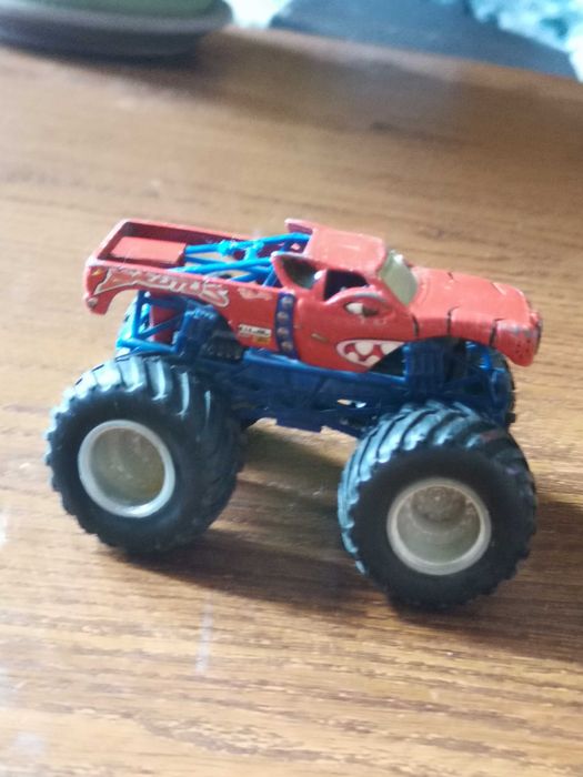 Оригинални hot wheels