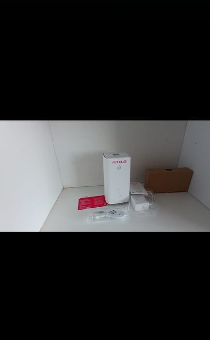 Продам Роутер новый