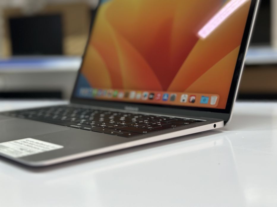 Macbook Air i5 2019