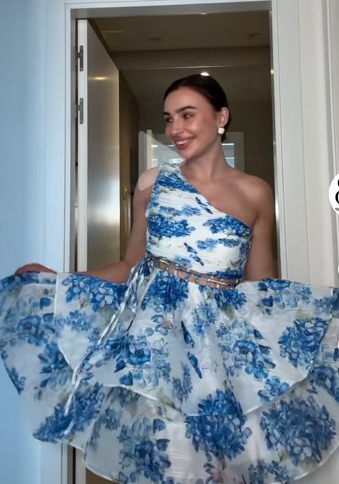 Рокли  за  свадби,кръщенета,рождени дни