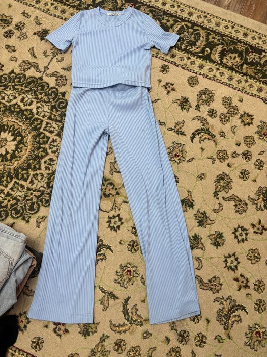 Продам женские вещи