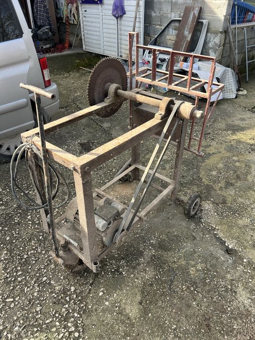 Циркуляр за дърва