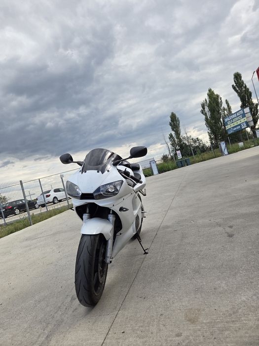 Vand yamaha r6 limitat A2