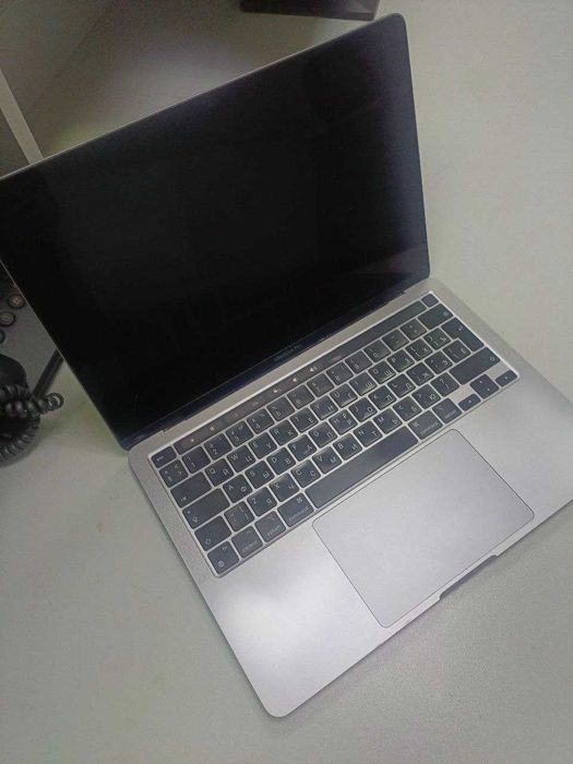 MacBook Pro M1 (Сломана матрица)