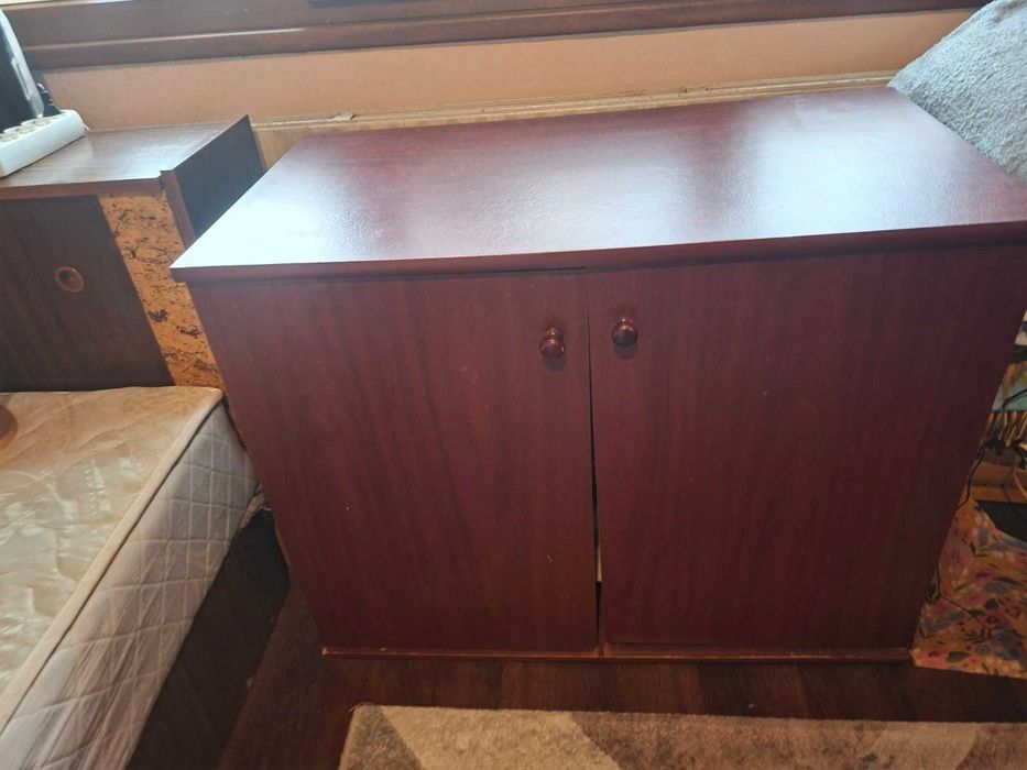 Подарява спалня „Приста“