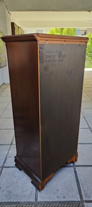 Американски скрин масив Bassett