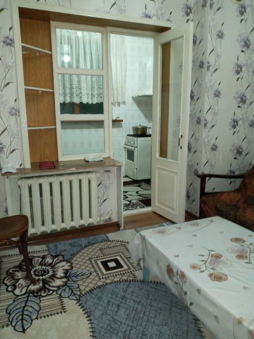 Продаются квартира юнусобод 19  1/2/5