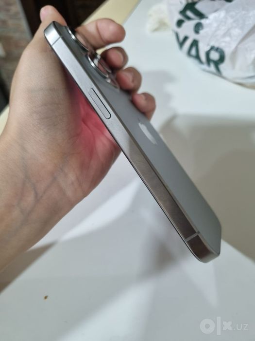 Iphone 15 про с гарантией