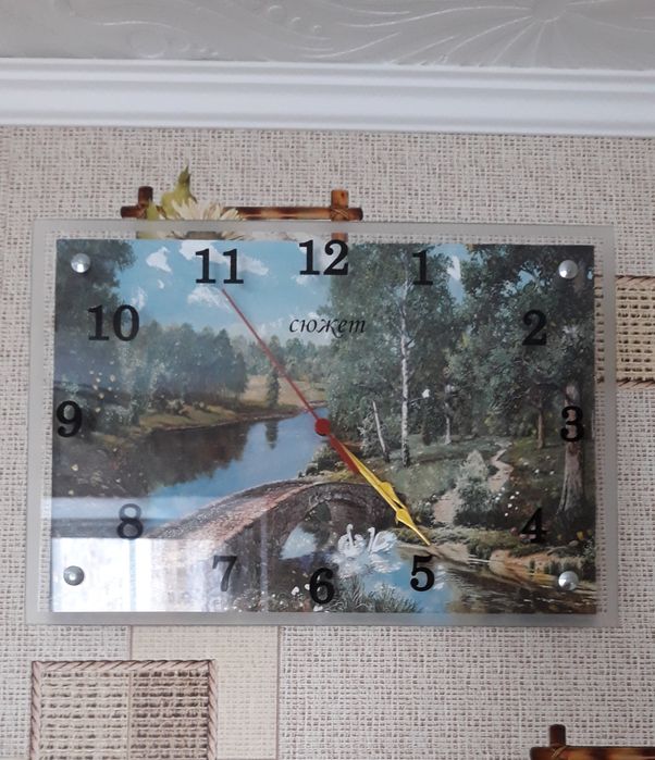 Часы бесшумные, картина