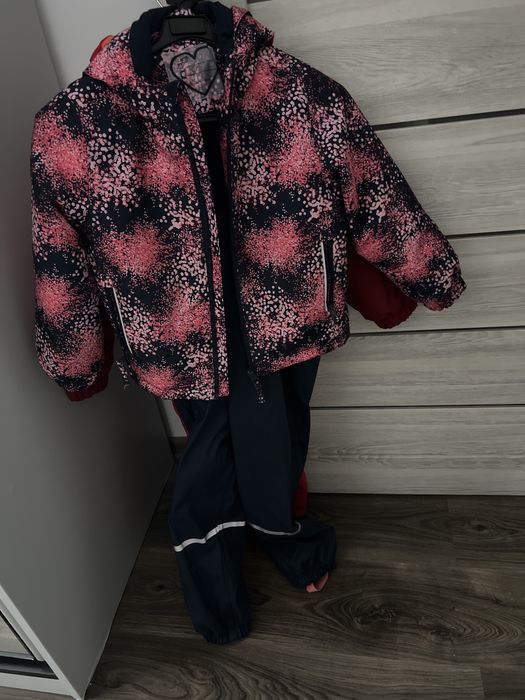 Costum ski marime 110-116 pret 80 lei