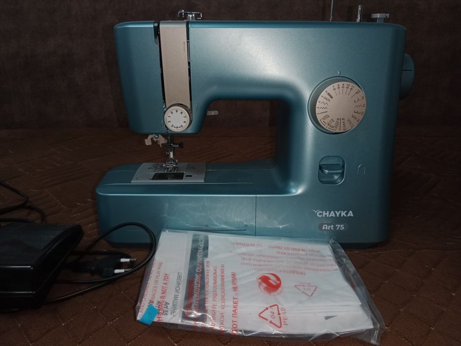 Продам швейную машинку новую