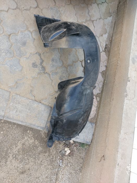 Продам подкрыльник на Ларгус