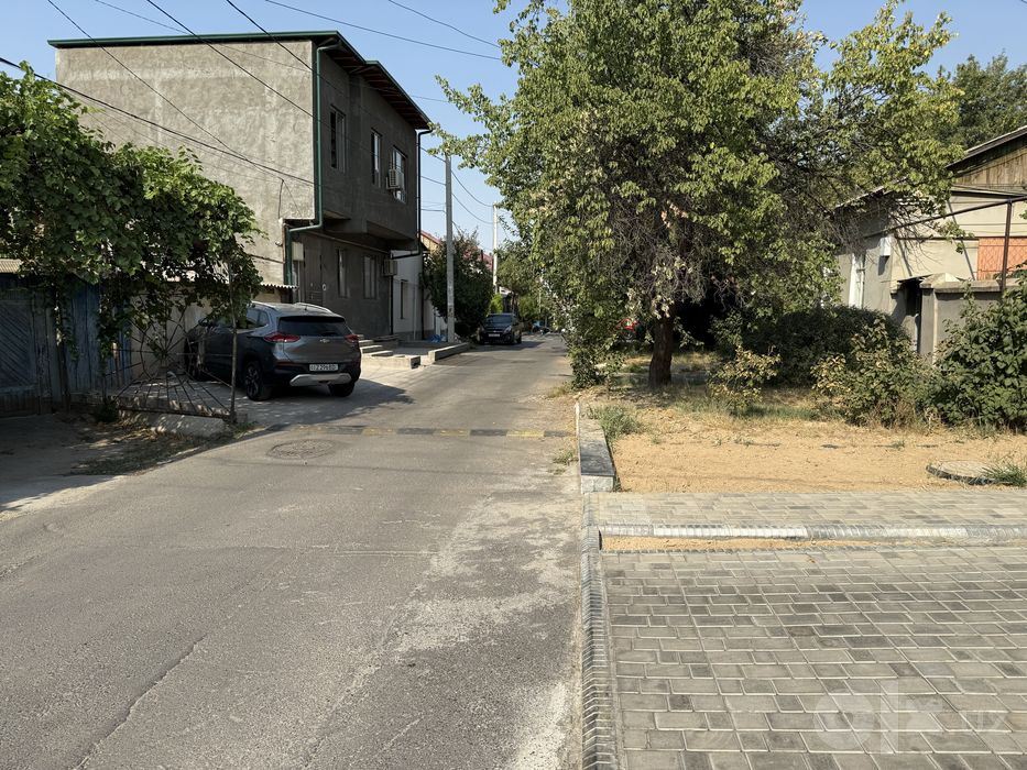 Uchaska sotiladi 2.7 sotx srochno sotiladi