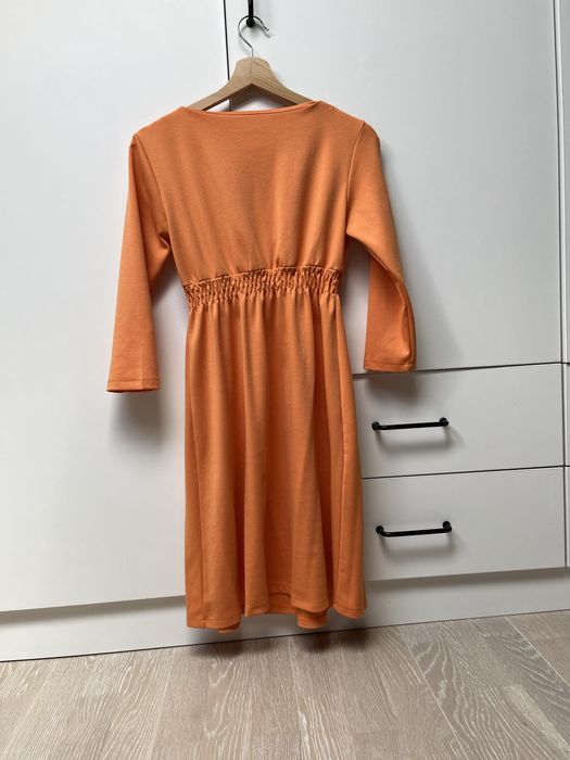 Рокля за бременни и кърмещи