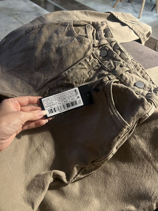 Blugi Trendyol noi cu eticheta