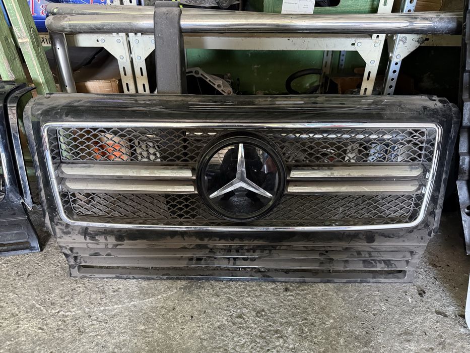 Черна решетка Mercedes G Class W463