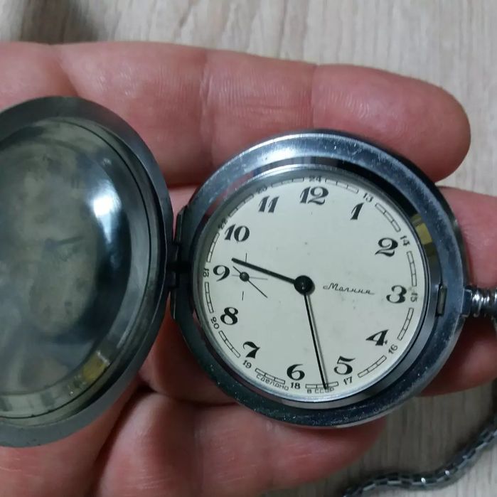 Часы карманные Молния (СССР, советские).