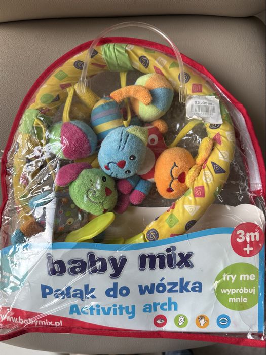 Арка с играчки за количка