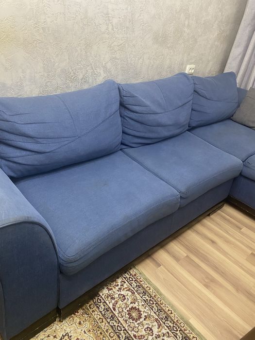 Углавой 4х местный диван