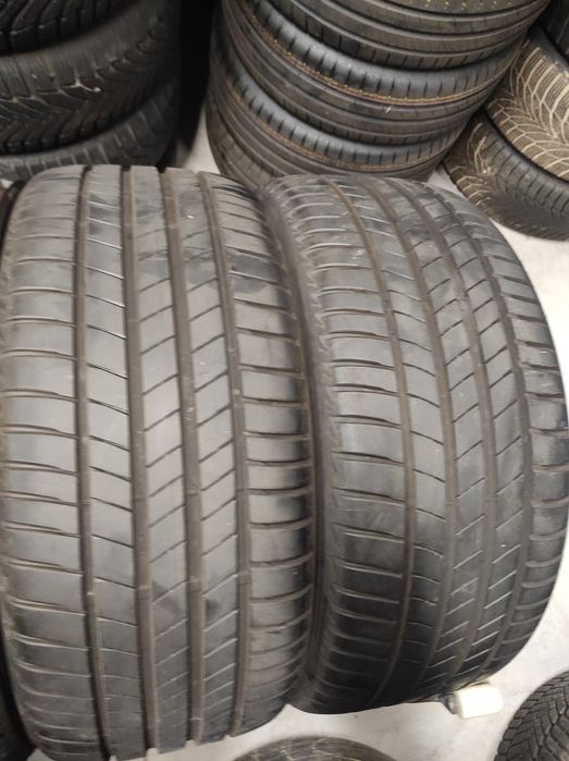 245/40/19 Bridgestone