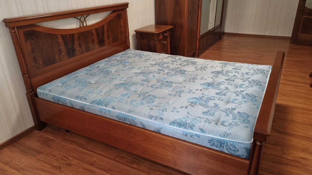 Мебель спальный гарнитур