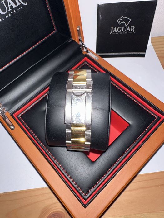 Jaguar J863/D 44mm Sapphire