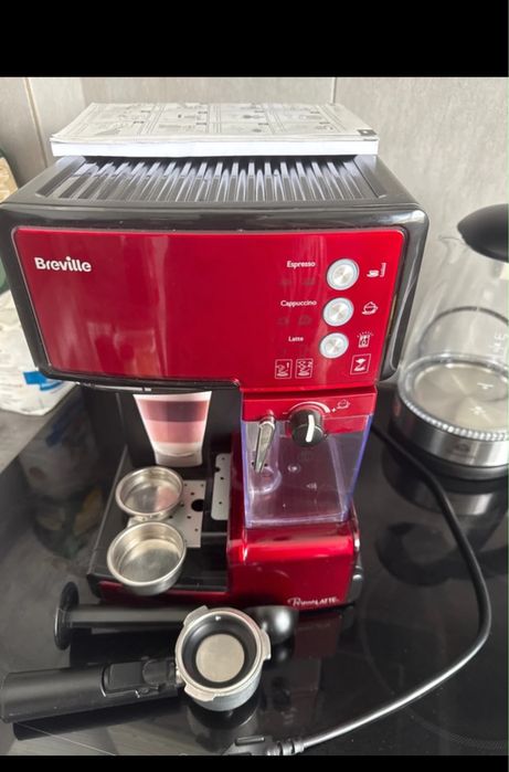 Espressor Breville Prima Latte rosu ca nou cu accesorii