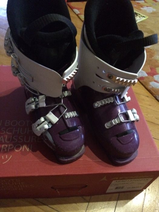 Clapari Atomic (24-24,5 )36-37