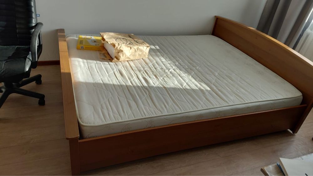 Продам кровать 2х спальняя