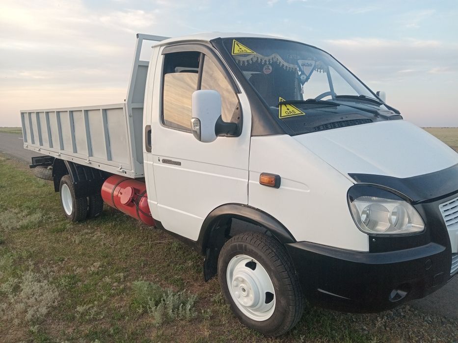 Продам газель самосвал