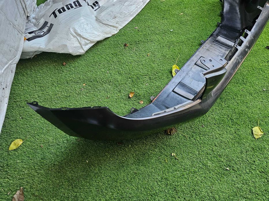 Бампер передний Toyota RAV4 2006