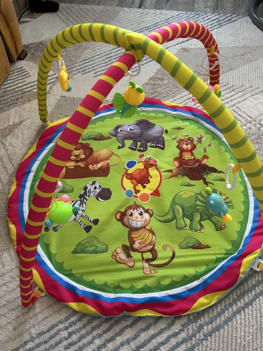 Продам детский коврик развивающий