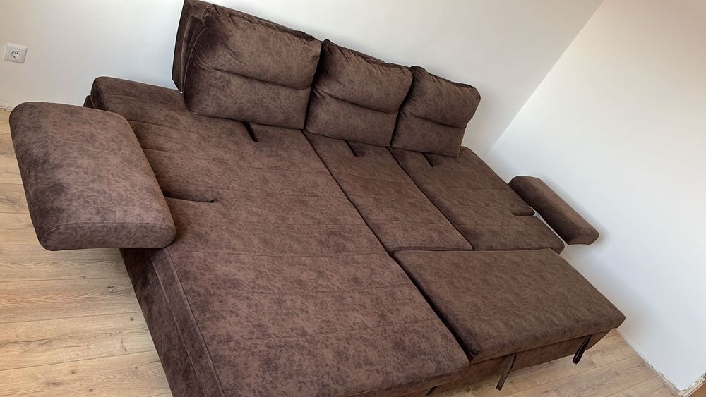 Диван мягкий и большой