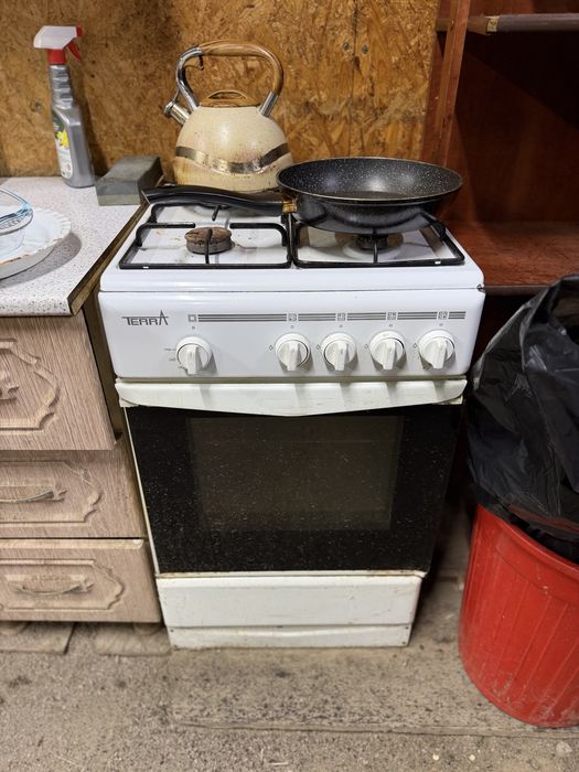 Газ плита продам
